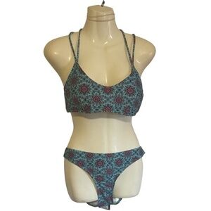 Ripzone Bikini Floral Geometric Print Top Size Large Bottom Size XL